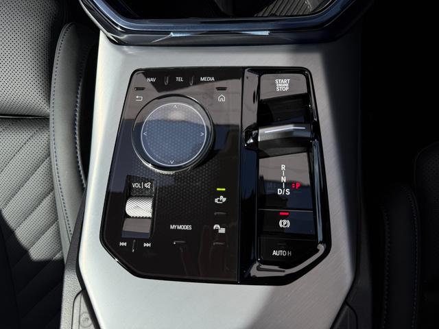 Ｘ３ ２０ｄ　ｘＤｒｉｖｅ　Ｍスポーツ　令和１０年５月保証付　Ｍアルカンタラ／ヴェガンザ・コンビネーション　ブラック　オプション２０ＡＷ　ＡｐｐｌｅＣａｒＰｌａｙ　ヘッドアップディスプレイ　アンビエントライト　アクティブクルーズコントロール（39枚目）