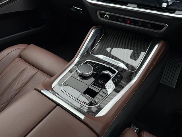 X6 xDrive 35d Mスポーツ 令和10年2月保証付 BMW Individual エクステンド・レザー・メリノ コーヒー・ブラウン オプション22AW カーボントリム harman/kardon 前席シートベンチレーション(41枚目)