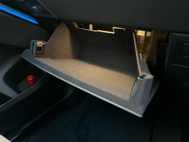 X3 M50 xDrive 2028年5月まで保証付 サンルーフ 20AW ヴェガンザカームベージュ シートヒーター/ベンチレーション ステアリングヒーター HarmanKardon 前後純正ドラレコ レッドキャリパー(43枚目)