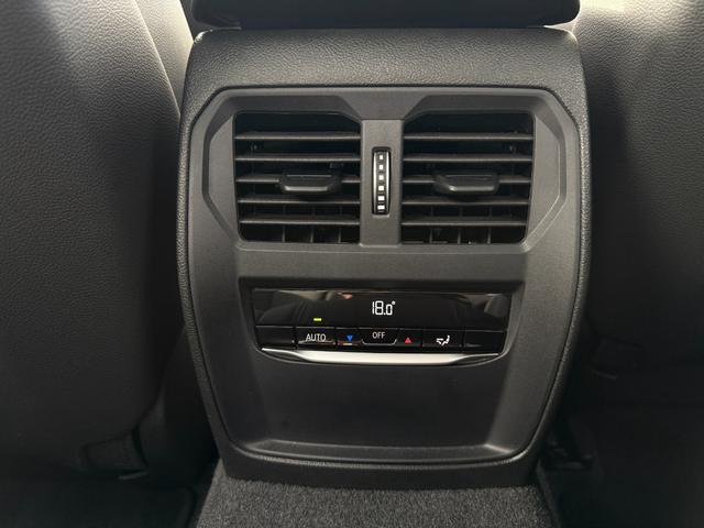 2シリーズ 220iクーペ Mスポーツ 全国2年保証付 Mspヴァーネスカレザーブラック MspシートP コンフォートP 18AW 全周囲カメラ ACC ヘッドアップディスプレイ カーブドディスプレイ シートヒータ AppleCarPlay(13枚目)