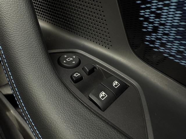 2シリーズ 220iクーペ Mスポーツ 全国2年保証付 Mspヴァーネスカレザーブラック MspシートP コンフォートP 18AW 全周囲カメラ ACC ヘッドアップディスプレイ カーブドディスプレイ シートヒータ AppleCarPlay(22枚目)