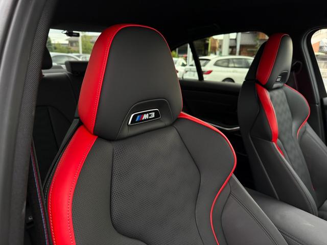 M3 M3 MTファイナル・エディション 全国2年保証付150台限定車ブラック&レッドレザーシート 19/20AW レッドMキャリパー カーボントリム 可変バルブ AppleCarPlay ヘッドアップディスプレイ 電動トランク 360カメラ(7枚目)