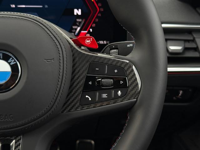 M3 M3 MTファイナル・エディション 全国2年保証付150台限定車ブラック&レッドレザーシート 19/20AW レッドMキャリパー カーボントリム 可変バルブ AppleCarPlay ヘッドアップディスプレイ 電動トランク 360カメラ(17枚目)