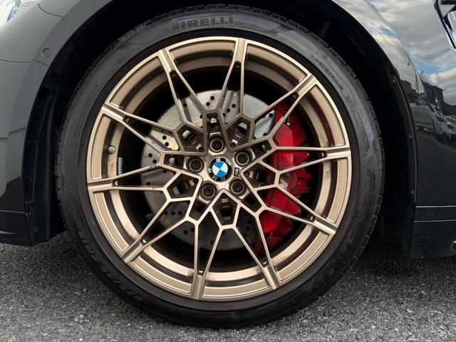 M3 M3 MTファイナル・エディション 全国2年保証付150台限定車ブラック&レッドレザーシート 19/20AW レッドMキャリパー カーボントリム 可変バルブ AppleCarPlay ヘッドアップディスプレイ 電動トランク 360カメラ(50枚目)