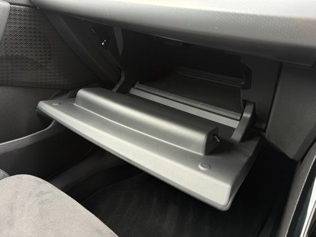 X1 sDrive 18i Mスポーツ 令和10年5月保証付  M アルカンタラ/ヴェガンザ・コンビネーション ブラック 18AW AppleCarPlay ヘッドアップディスプレイ アンビエントライト テクノロジーパッケージ ACC(41枚目)