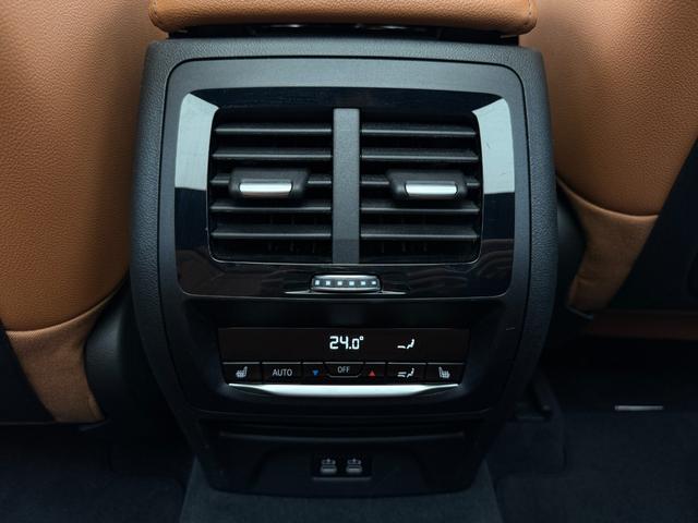 X3 xDrive 30e Mスポーツ 全国2年保証付 コニャックヴァーネスカ・レザーシート 19AW 電動パノラマサンルーフ セレクトパッケージ ハイラインパッケージ harman/kardon ヘッドアップディスプレイMスポーツブレーキ(15枚目)