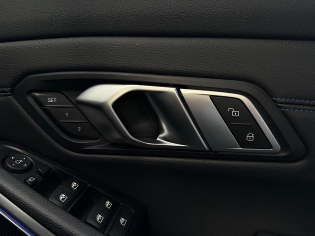 3シリーズ 320d xDriveツーリング Mスポーツ 全国2年保証付 アルカンタラ/センサテック・ブラックシート コンフォートPKG 18AW アクティブクルーズコントロール 電動トランク LEDヘッドライト アンビエントライト AppleCarPlay(21枚目)