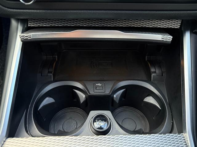 3シリーズ 320d xDriveツーリング Mスポーツ 全国2年保証付 アルカンタラ/センサテック・ブラックシート コンフォートPKG 18AW アクティブクルーズコントロール 電動トランク LEDヘッドライト アンビエントライト AppleCarPlay(35枚目)