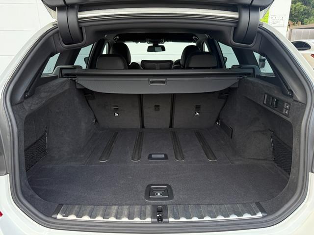 3シリーズ 320d xDriveツーリング Mスポーツ 全国2年保証付 アルカンタラ/センサテック・ブラックシート コンフォートPKG 18AW アクティブクルーズコントロール 電動トランク LEDヘッドライト アンビエントライト AppleCarPlay(40枚目)