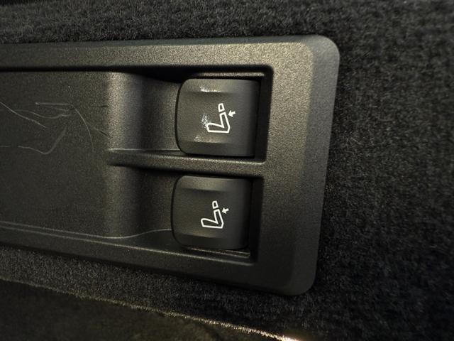 3シリーズ 320d xDriveツーリング Mスポーツ 全国2年保証付 アルカンタラ/センサテック・ブラックシート コンフォートPKG 18AW アクティブクルーズコントロール 電動トランク LEDヘッドライト アンビエントライト AppleCarPlay(41枚目)