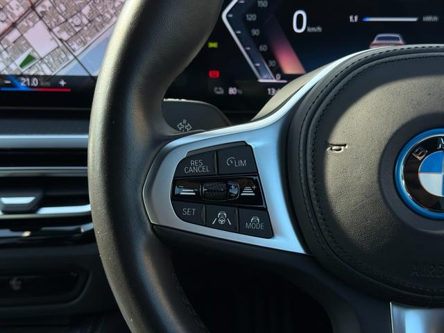 i4 eDrive 40 Mスポーツ 全国2年保証付   ヴァーネスカ・レザーシート ブラック 18AW ハイラインパッケージ  コンフォートパッケージ 全周囲カメラ AppleCarPlay ヘッドアップディスプレイ アンビエントライト(17枚目)