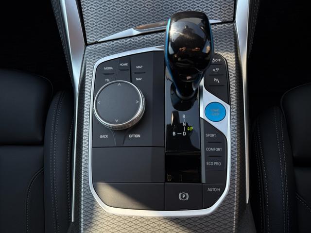 i4 eDrive 40 Mスポーツ 全国2年保証付   ヴァーネスカ・レザーシート ブラック 18AW ハイラインパッケージ  コンフォートパッケージ 全周囲カメラ AppleCarPlay ヘッドアップディスプレイ アンビエントライト(39枚目)