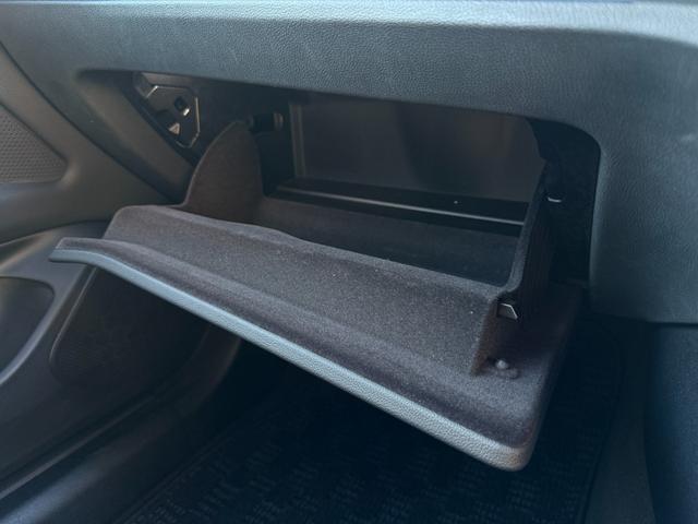 i4 eDrive 40 Mスポーツ 全国2年保証付   ヴァーネスカ・レザーシート ブラック 18AW ハイラインパッケージ  コンフォートパッケージ 全周囲カメラ AppleCarPlay ヘッドアップディスプレイ アンビエントライト(42枚目)