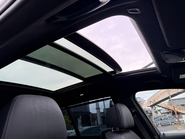 Ｘ７ ｘＤｒｉｖｅ　３５ｄ　Ｍスポーツ　全国２年保証付　タイヤ４本交換　ブラックレザー　パノラマサンルーフ　リアエンタテイメント　ウェルネスＰＫＧ　保冷保温カップホルダー　２１インチＡＷ　６人乗り　ＨａｒｍａｎＫａｒｄｏｎ音響（5枚目）