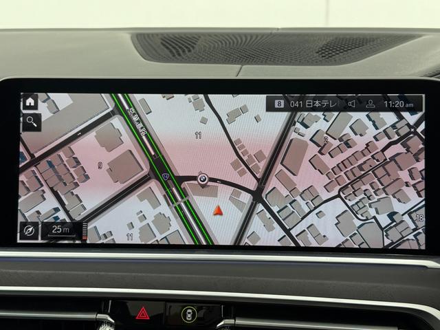 Ｘ７ ｘＤｒｉｖｅ　３５ｄ　Ｍスポーツ　全国２年保証付　タイヤ４本交換　ブラックレザー　パノラマサンルーフ　リアエンタテイメント　ウェルネスＰＫＧ　保冷保温カップホルダー　２１インチＡＷ　６人乗り　ＨａｒｍａｎＫａｒｄｏｎ音響（39枚目）