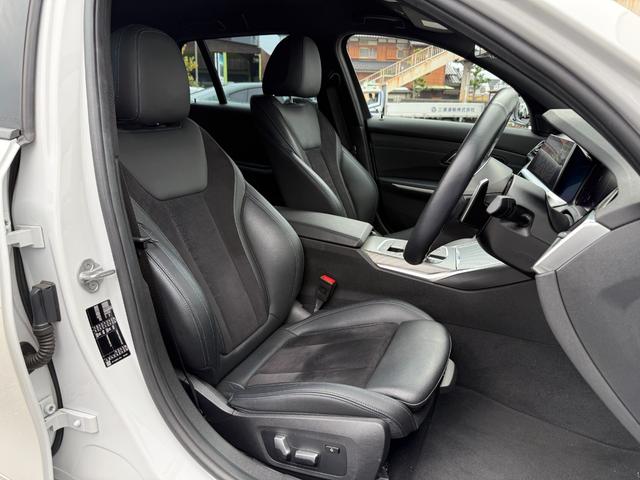 ３シリーズ ３２０ｉツーリング　Ｍスポーツ　全国２年保証付　アルカンタラ／センサテック・コンビネーション・ブラックシート　コンフォートＰ　全周囲カメラ　１８ＡＷ　アクティブクルーズコントロール　電動トランク　アンビエントライト　ＣａｒＰｌａｙ（6枚目）