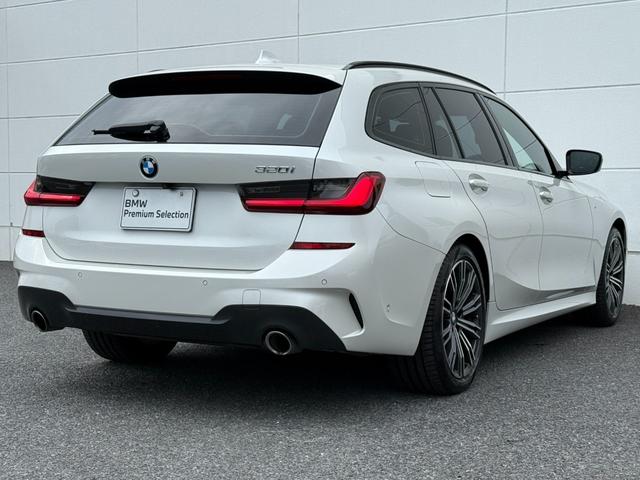 ３シリーズ ３２０ｉツーリング　Ｍスポーツ　全国２年保証付　アルカンタラ／センサテック・コンビネーション・ブラックシート　コンフォートＰ　全周囲カメラ　１８ＡＷ　アクティブクルーズコントロール　電動トランク　アンビエントライト　ＣａｒＰｌａｙ（52枚目）