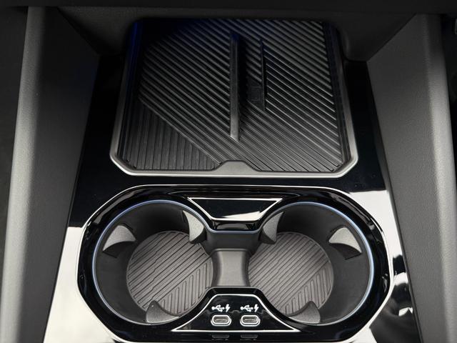 ５シリーズ ５２３ｄ　ｘＤｒｉｖｅ　Ｍスポーツ　全国２年保証付　Ｍ　アルカンタラヴェガンザ・コンビネーション　ブラック　１９ＡＷ　コンフォートドライビングＰＫＧアダプティブサスペンション　後輪操舵　ＡｐｐｌｅＣａｒＰｌａｙ　ヘッドアップディスプレイ（41枚目）