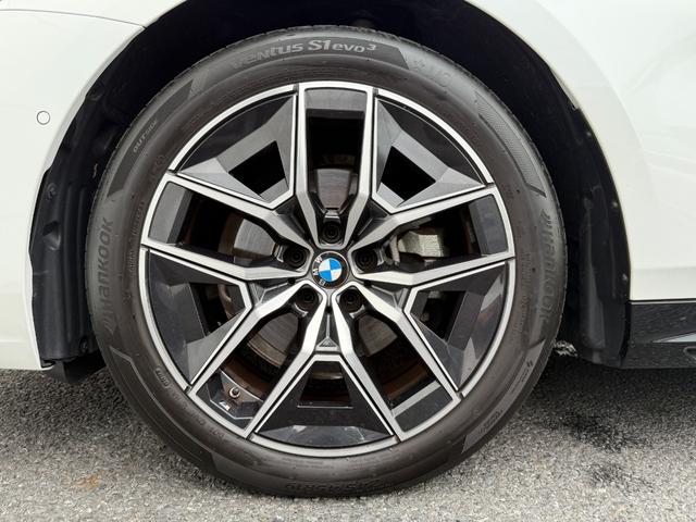 ５シリーズ ５２３ｄ　ｘＤｒｉｖｅ　Ｍスポーツ　全国２年保証付　Ｍ　アルカンタラヴェガンザ・コンビネーション　ブラック　１９ＡＷ　コンフォートドライビングＰＫＧアダプティブサスペンション　後輪操舵　ＡｐｐｌｅＣａｒＰｌａｙ　ヘッドアップディスプレイ（50枚目）