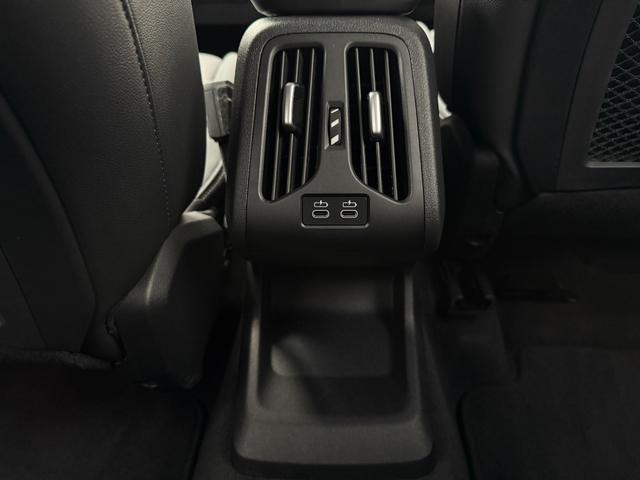 X1 xDrive 20i xライン ハイラインパッケージ 全国2年保証付 ヴァーネスカ・レザーブラック 18AW ハイラインパッケージ harman/kardon 全周囲カメラ AppleCarPlay ヘッドアップディスプレイ アンビエントライト ACC(14枚目)