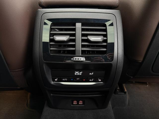 X3 M40i 全国2年保証付 サンルーフ ハーマン音響 ヴァーネスカレザーモカシート ハンドルヒータ シートエアコン 20AW 可変サス Mspブレーキ ACC ハンズオフアシスト HUD AppleCarPlay(16枚目)
