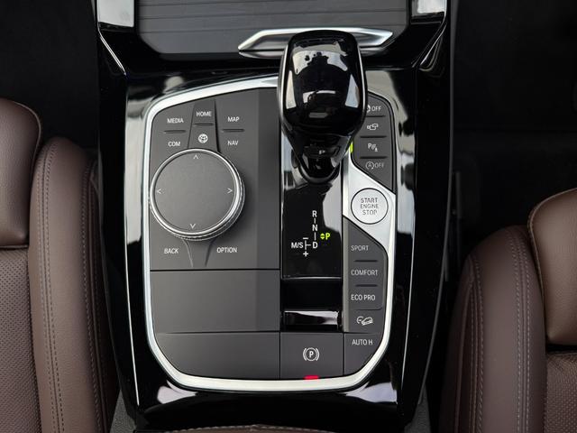 X3 M40i 全国2年保証付 サンルーフ ハーマン音響 ヴァーネスカレザーモカシート ハンドルヒータ シートエアコン 20AW 可変サス Mspブレーキ ACC ハンズオフアシスト HUD AppleCarPlay(41枚目)