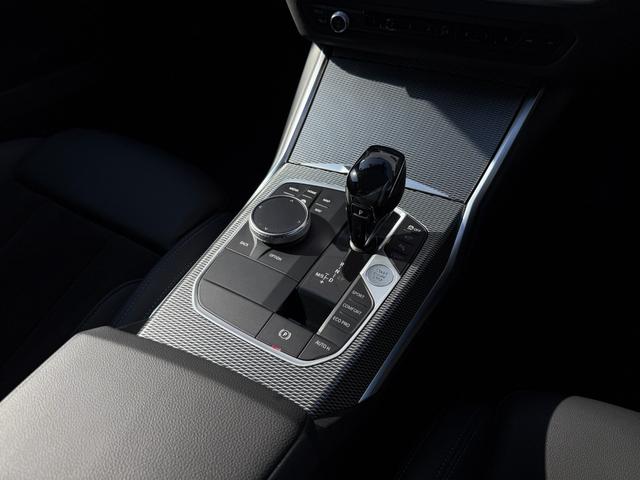 3シリーズ 320i Mスポーツ 全国2年保証付 コンフォートPKG 全周囲カメラ アルカンタラ/センサテック・ブラックシート 18AW アクティブクルーズコントロール 電動トランク シートヒータ AppleCarPlay(34枚目)