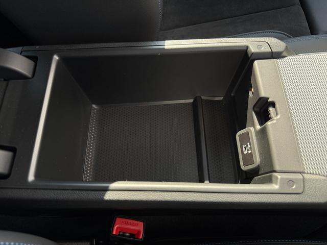 3シリーズ 320i Mスポーツ 全国2年保証付 コンフォートPKG 全周囲カメラ アルカンタラ/センサテック・ブラックシート 18AW アクティブクルーズコントロール 電動トランク シートヒータ AppleCarPlay(37枚目)