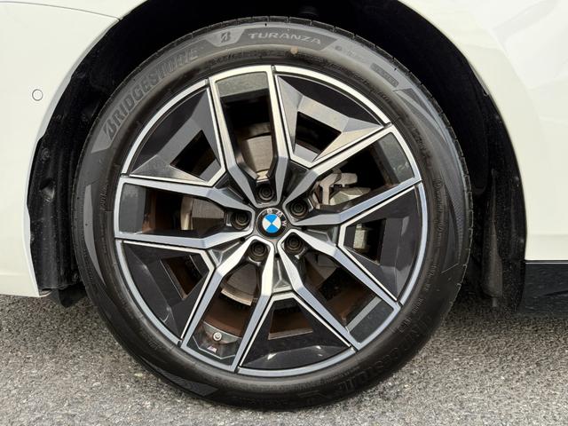 ＢＭＷ専門のメカニックが、１００項目にも上るポイントを徹底的にチェック。交換基準に達した部品があれば、弊社負担にて交換後、お客様へご納車致します。