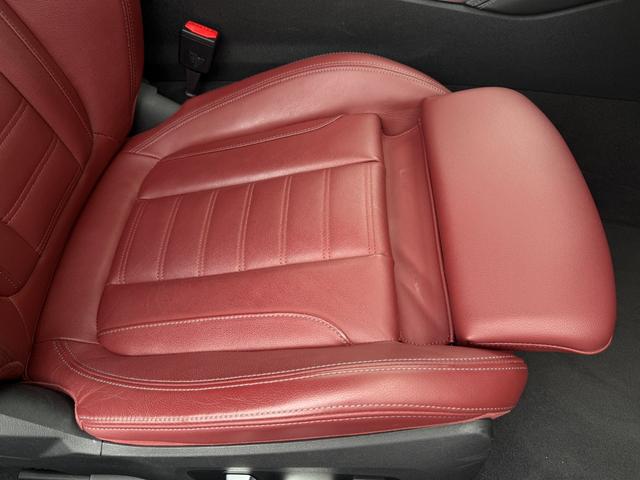 4シリーズ M440i xDriveクーペ Mパフォーマンス20AW カーボングリル/ミラーカバー/アンテナカバー ヴァーネスカレザータコダレッド 全国2年保証付 ヘッドアップディスプレイ harman/kardon Mスポブレーキ(8枚目)