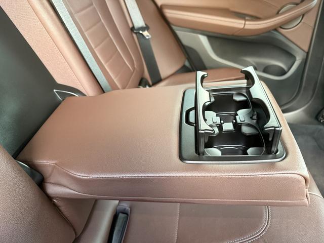 車両の詳細、ご質問につきましては、弊社営業スタッフまでお気軽にご連絡下さいませ。