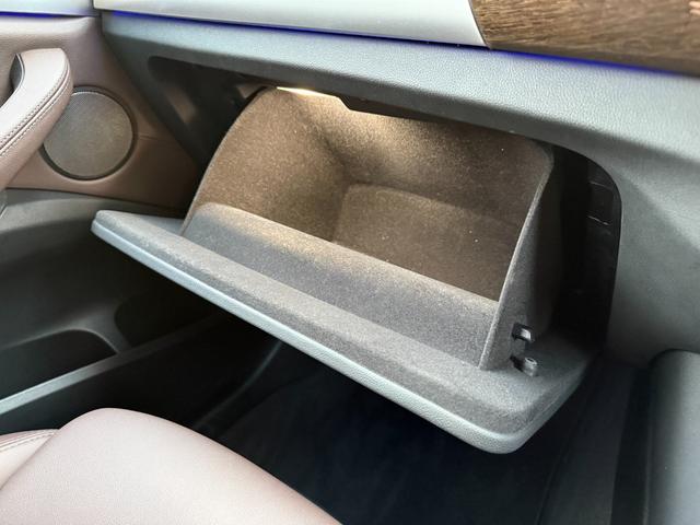 X3 xDrive 20d Mスポーツ 全国2年保証付 ヴァーネスカレザーモカ ハンドルヒータ サウンドPKG 19インチAW ハーマン音響 ACC ハンズオフアシスト HUD 全周囲カメラ 前後シートヒータ 電動トランク CarPlay(40枚目)