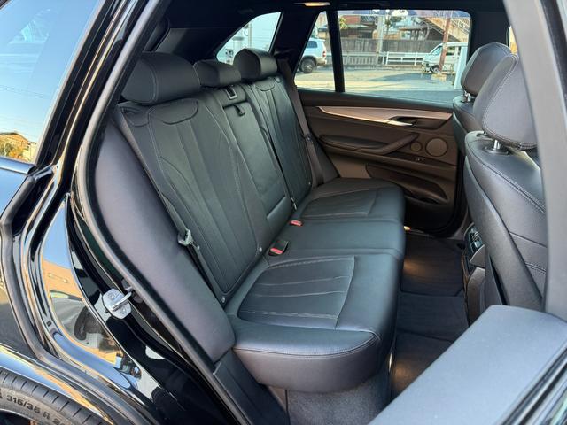 X5 xDrive 35d Mスポーツ LIMITED BLACK 国内限定110台 ダコタレザーブラック パノラマサンルーフ harman/kardon フルセグ 電動トランク ACC 可変サス 全席シートヒーターHDDナビ LEDライト(13枚目)