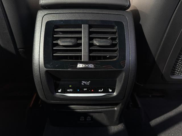 X3 M40d 全国2年保証付 ヴァ―ネスカブラックレザー 21AW AppleCarPlay HUD アンビエントライト アクティブクルーズコントロール 全席シートヒーター 全周囲カメラ Mスポーツブレーキ(14枚目)
