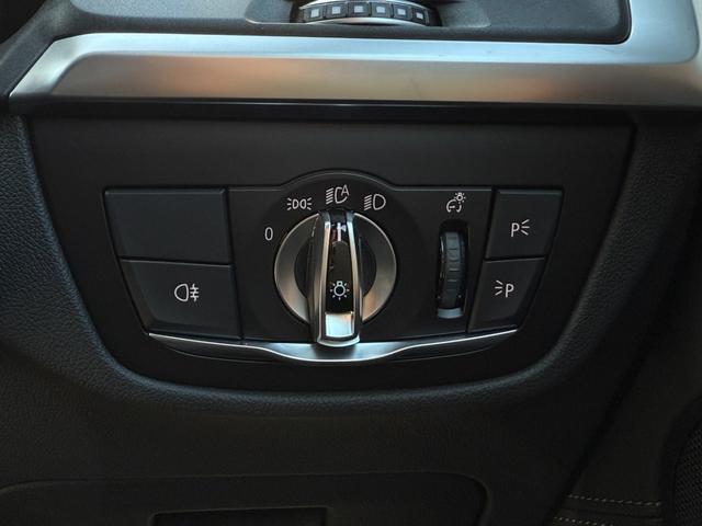 X3 M40d 全国2年保証付 ヴァ―ネスカブラックレザー 21AW AppleCarPlay HUD アンビエントライト アクティブクルーズコントロール 全席シートヒーター 全周囲カメラ Mスポーツブレーキ(25枚目)