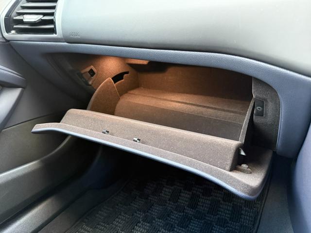 8シリーズ M850i xDrive グランクーペ 全国2年保証付 V8 メリノレザーブラックシート 20インチAW 可変サス Mspブレーキ ACC ハンズオフアシスト HUD ハーマン音響 電動トランク LEDヘッドライト AppleCarPlay(42枚目)