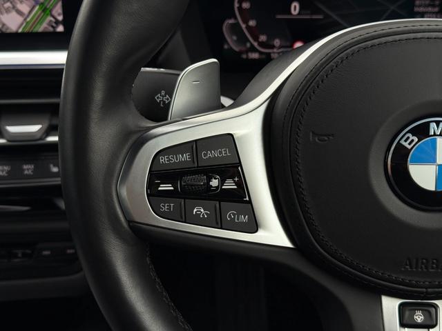 Ｚ４ ｓＤｒｉｖｅ２０ｉ　Ｍスポーツ　全国２年保証付　ヴァーネスカレザーブラックシート　セレクトＰＫＧ　地デジＴＶナビ　ハーマン音響　ステアリングヒータ　１８ＡＷ　ＡＣＣ　ヘッドアップディスプレイ　　シートヒータ　ＡｐｐｌｅＣａｒＰｌａｙ（12枚目）