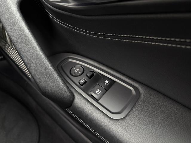 Ｚ４ ｓＤｒｉｖｅ２０ｉ　Ｍスポーツ　全国２年保証付　ヴァーネスカレザーブラックシート　セレクトＰＫＧ　地デジＴＶナビ　ハーマン音響　ステアリングヒータ　１８ＡＷ　ＡＣＣ　ヘッドアップディスプレイ　　シートヒータ　ＡｐｐｌｅＣａｒＰｌａｙ（19枚目）