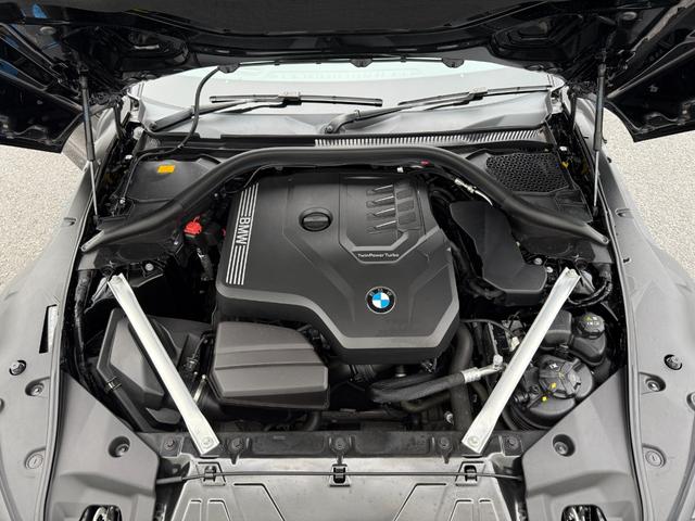 Ｚ４ ｓＤｒｉｖｅ２０ｉ　Ｍスポーツ　全国２年保証付　ヴァーネスカレザーブラックシート　セレクトＰＫＧ　地デジＴＶナビ　ハーマン音響　ステアリングヒータ　１８ＡＷ　ＡＣＣ　ヘッドアップディスプレイ　　シートヒータ　ＡｐｐｌｅＣａｒＰｌａｙ（43枚目）