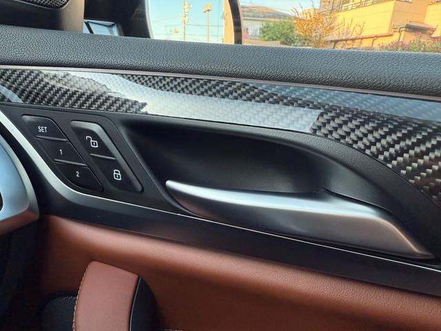 Ｘ３ Ｍ コンペティション　全国２年保証付　タルトゥーフォレザー　２１ＡＷ　可変サス　可変バルブ　Ｍｓｐブレーキ　ＡＣＣ　ハンズオフアシスト　ＨＵＤ　全周囲カメラ　ハーマン音響　シートエアコン　地デジＴＶナビ　ＣａｒＰｌａｙ（23枚目）