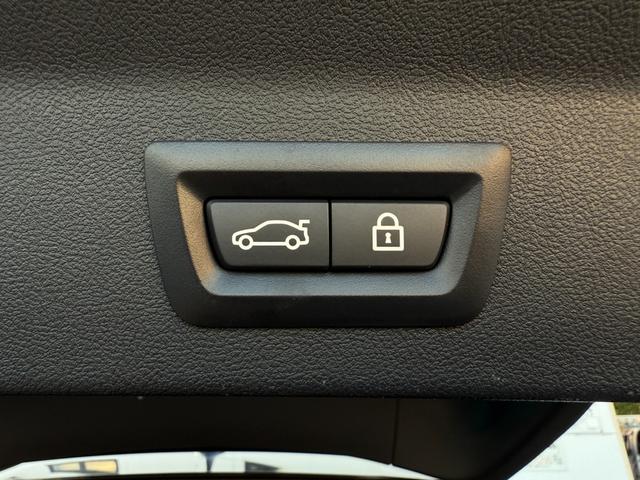 Ｘ３ Ｍ コンペティション　全国２年保証付　タルトゥーフォレザー　２１ＡＷ　可変サス　可変バルブ　Ｍｓｐブレーキ　ＡＣＣ　ハンズオフアシスト　ＨＵＤ　全周囲カメラ　ハーマン音響　シートエアコン　地デジＴＶナビ　ＣａｒＰｌａｙ（47枚目）