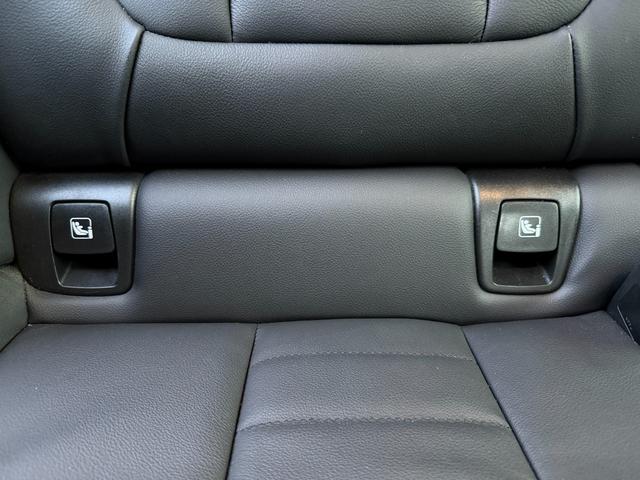 Ｘ４ ｘＤｒｉｖｅ　２０ｄ　Ｍスポーツ　全国２年保証付　ヴァーネスカレザーシートブラック１９ＡＷ　ｈａｒｍａｎ／ｋａｒｄｏｎ　ＡｐｐｌｅＣａｒＰｌａｙ　ヘッドアップディスプレイ　アンビエントライト　シートヒーター　３６０カメラ　電動トランク（12枚目）