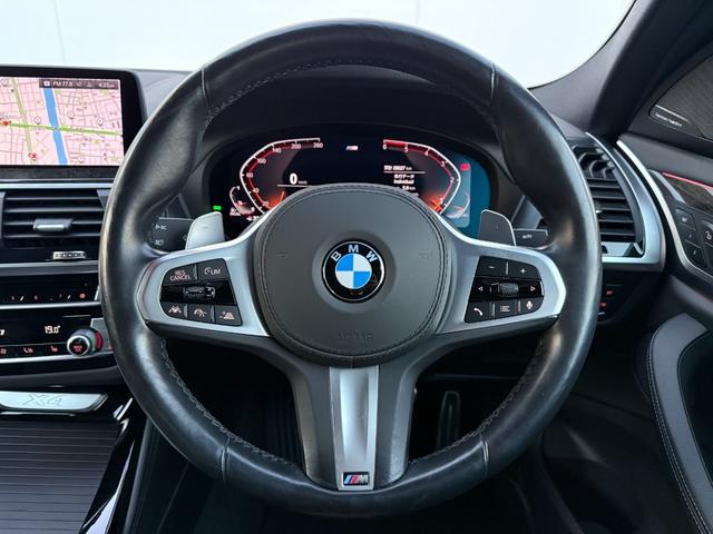 Ｘ４ ｘＤｒｉｖｅ　２０ｄ　Ｍスポーツ　全国２年保証付　ヴァーネスカレザーシートブラック１９ＡＷ　ｈａｒｍａｎ／ｋａｒｄｏｎ　ＡｐｐｌｅＣａｒＰｌａｙ　ヘッドアップディスプレイ　アンビエントライト　シートヒーター　３６０カメラ　電動トランク（17枚目）