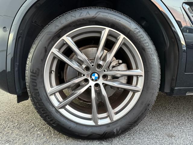 Ｘ４ ｘＤｒｉｖｅ　２０ｄ　Ｍスポーツ　全国２年保証付　ヴァーネスカレザーシートブラック１９ＡＷ　ｈａｒｍａｎ／ｋａｒｄｏｎ　ＡｐｐｌｅＣａｒＰｌａｙ　ヘッドアップディスプレイ　アンビエントライト　シートヒーター　３６０カメラ　電動トランク（48枚目）
