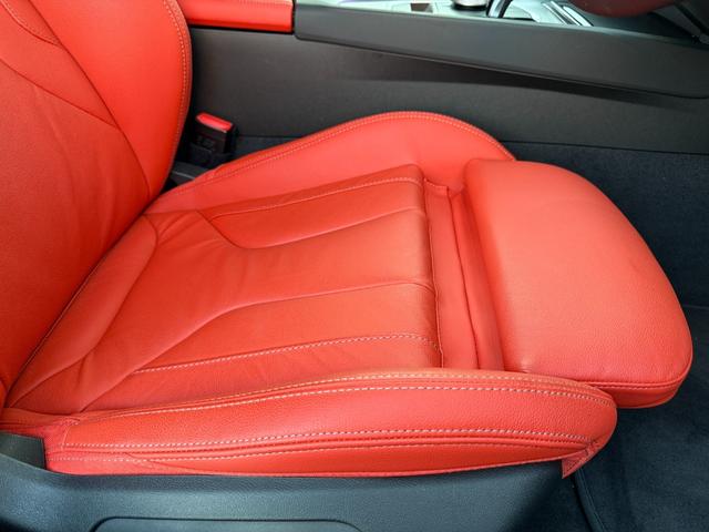Ｚ４ Ｍ４０ｉ　令和１０年７月保証付　ヴァーネスカレザー　マグマレッド　オプション１９ＡＷ　セレクトパッケージ　オプションシルバーソフトトップ　ｈａｒｍａｎ／ｋａｒｄｏｎ　フルセグ　ステアリングヒーター　可変バルブ（9枚目）