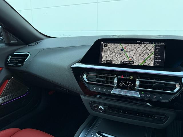 Ｚ４ Ｍ４０ｉ　令和１０年７月保証付　ヴァーネスカレザー　マグマレッド　オプション１９ＡＷ　セレクトパッケージ　オプションシルバーソフトトップ　ｈａｒｍａｎ／ｋａｒｄｏｎ　フルセグ　ステアリングヒーター　可変バルブ（23枚目）