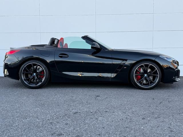 Ｚ４ Ｍ４０ｉ　令和１０年７月保証付　ヴァーネスカレザー　マグマレッド　オプション１９ＡＷ　セレクトパッケージ　オプションシルバーソフトトップ　ｈａｒｍａｎ／ｋａｒｄｏｎ　フルセグ　ステアリングヒーター　可変バルブ（48枚目）