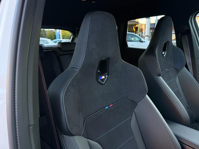 X1 M35i xDrive 全国2年保証付 Mアルカンタラ/ヴェガンザ・コンビネーション ブラック Mスポーツシート 20インチホイール Mスポーツブレーキ(レッド)アダプティブMサス harman/kardon 全周囲カメラ(7枚目)