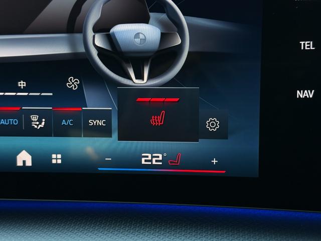 X1 M35i xDrive 全国2年保証付 Mアルカンタラ/ヴェガンザ・コンビネーション ブラック Mスポーツシート 20インチホイール Mスポーツブレーキ(レッド)アダプティブMサス harman/kardon 全周囲カメラ(37枚目)