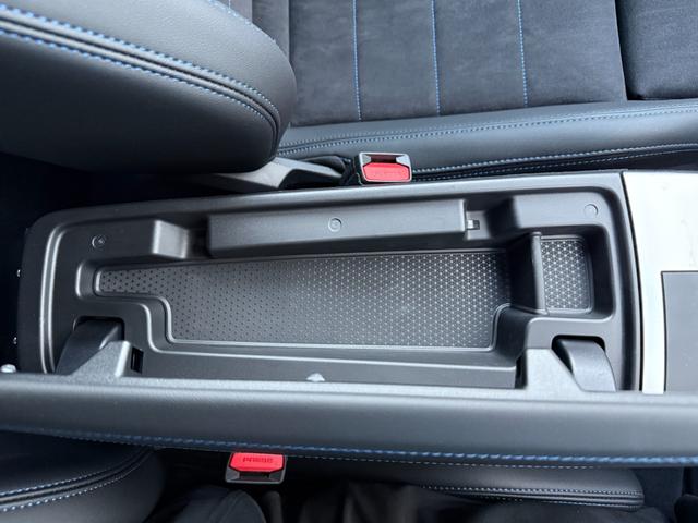 X1 M35i xDrive 全国2年保証付 Mアルカンタラ/ヴェガンザ・コンビネーション ブラック Mスポーツシート 20インチホイール Mスポーツブレーキ(レッド)アダプティブMサス harman/kardon 全周囲カメラ(40枚目)